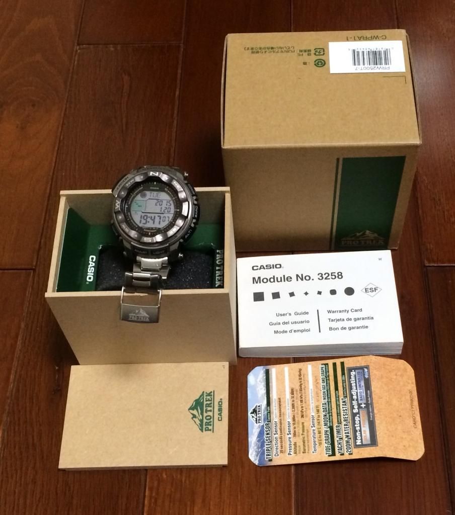 Cần bán Casio Protrek 2500T-7 Titanium và 2500-1