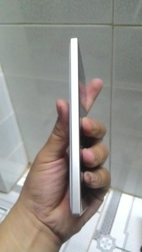 Lumia 830 trắng mới 100% FPT hàng ngon giá ngọt Bh 24/12/2015 - 2