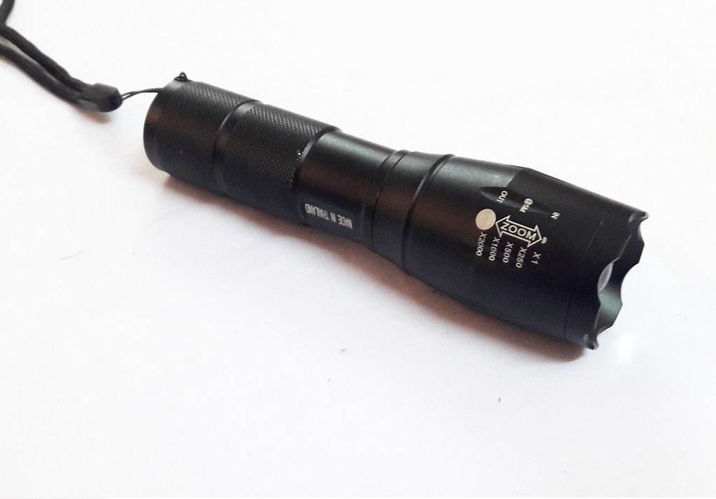 Đèn pin Siêu sáng Ultrafire HY A100 giá rẻ chất lượng như hàng Mỹ - 2